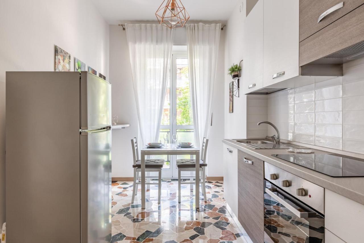 Piazzale Udine Balcony Apt Milano Exterior foto